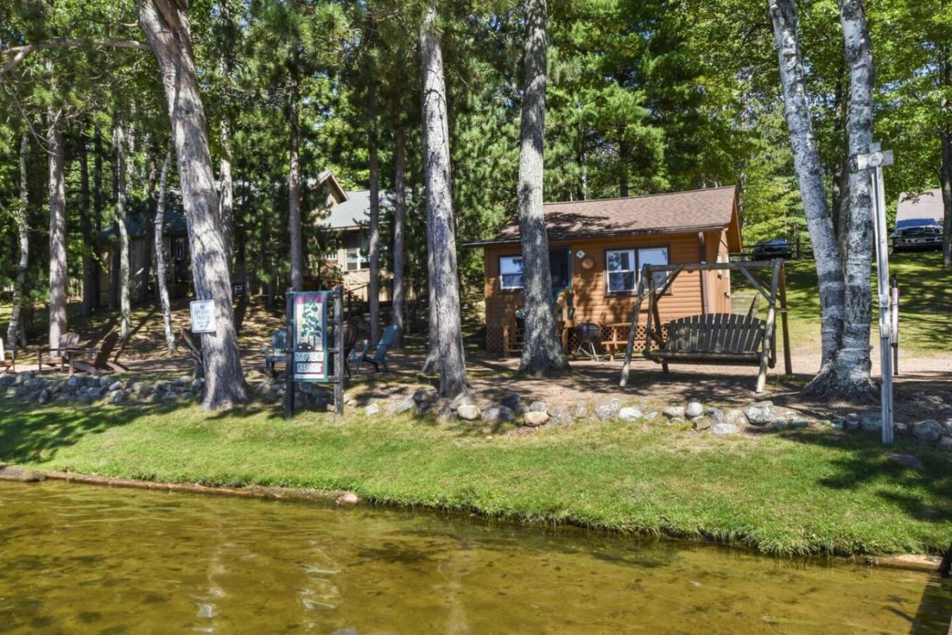 Bayview Resort Sunset Lookout Cabin 6 Saint Germain Экстерьер фото